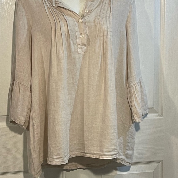 Chic Beige Women's Blouse - Picture 1 of 10